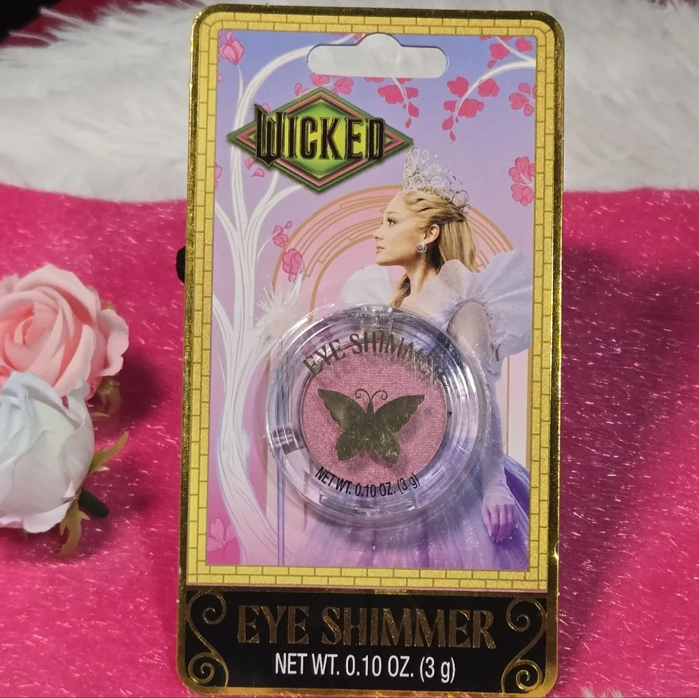 Wicked Glinda Enchanting Pink Eye Shimmer Powder Universal Studios Movie Makeup